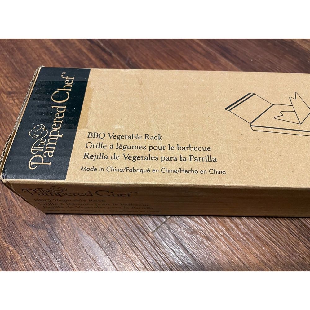 NIB Pampered Chef BBQ Vegetable Rack